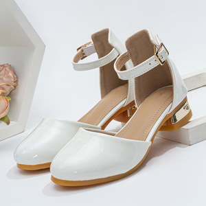 Nouvelles chaussures en cuir PU pour petites filles, design simple, talons hauts, chaussures de cérémonie pour enfants - Product Image 5