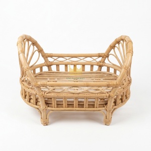 Cuna de Ratán Artesanal de Vietnam, Diseño Moderno para Niños de 0 a 3 Años, para Dormitorio, Uso Hospitalario y Accesorios de Fotografía - Product Image 1