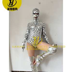 Haute qualité personnalisé luminescent espace femme miroir visage personne coloré LED casque tissu Street <span class=keywords><strong>Art</strong></span> argent Costume spectacle - Product Image 5