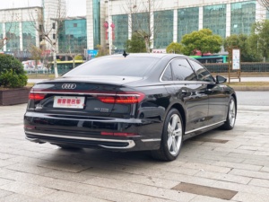 <span class=keywords><strong>Audi</strong></span> A8L 50 TFSI <span class=keywords><strong>Sedan</strong></span> 2023 di Seconda Mano con Motore a Benzina Turbocompresso a Trazione Integrale, Edizione Premium Esclusiva - Product Image 4