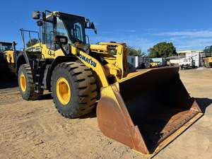99% New Good Performance Komatsu WA380-8 Used Wheel Loader Komatsu WA380-8 for Sale - Product Image 3
