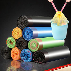 Sac poubelle jetable enroulable en PE avec cordon de serrage, 45*50 cm, 4,4 g, pour usage domestique, avec logo personnalisé, fourni par l'usine - Product Image 3