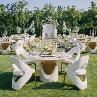 Ensemble de meubles de salle à manger de luxe sur mesure Foshan, table ronde en marbre et chaises pour hôtel, villa, mariage, restaurant
