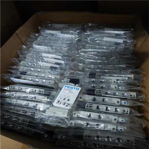 ตัวกรองควบคุมอุตสาหกรรม Festos รุ่นลดแรงดัน 24V 500mA Modbus LFR-1/2-D-5M-MIDI-A - Product Image 3