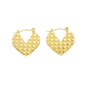 Fashionable 18K Stainless Steel Round Bead Heart-Shaped Creative Versatile Temperament Earrings