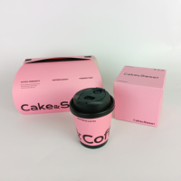 Boîte de papier kraft découpée en rouleau de qualité alimentaire de luxe personnalisée avec sac en papier et tasses à café