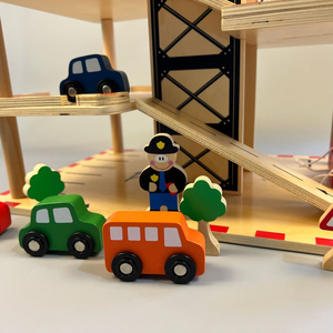 Jouet de simulation de scène de commande de police de trafic d'ascenseur à plusieurs étages en bois le plus vendu pour enfants garçons et filles - Product Image 6