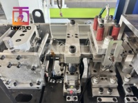 Machine LGSF Machine de charpente d'acier automatique de calibre léger C 89 très efficace