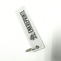 Porte-clés en polyester blanc brodé, étiquette tissée personnalisée, vente en gros, logo brodé sur mesure pour compagnies aériennes
