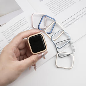 Funda protectora de parachoques con marco de Metal de aluminio de lujo para <span class=keywords><strong>Apple</strong></span> <span class=keywords><strong>Watch</strong></span> Ultra 49mm S10 9 <span class=keywords><strong>SE</strong></span> 5 8 7 45MM 41MM 42NM relojes inteligentes - Product Image 2