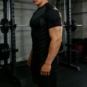 Haut athlétique pour hommes vêtements de sport chemise Polyester Spandex hommes vêtements de course Gym sport léger élastique Muscle Fit t-shirts - Product Image 1