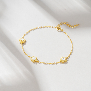 Bracelet de luxe pour femme, tendance, forme ronde, perle blanche de qualité AA, argent 925, plaqué or 18 carats, chaîne et maillons - Product Image 2