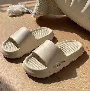 Verão China Fábrica Atacado Logotipo Personalizado Novo Modelo de Design dos homens Praia sapatos EVA Chinelo Sandálias Para Homens