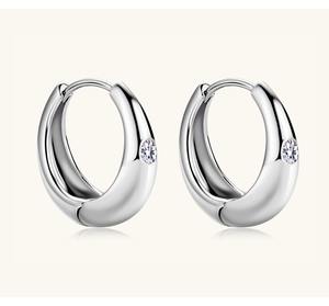 NATUNA Bijoux de luxe en argent 925 Mossanite pour Halloween Boucles d'oreilles en or en forme de clou Moissanite minimaliste personnalisé pour mariage - Product Image 1