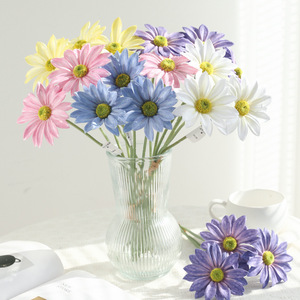 <span class=keywords><strong>ดอก</strong></span>ไม้ประดิษฐ์ 3 ก้าน ช่อดอกเดซี่ หรูหรา ระดับไฮเอนด์ สำหรับงานแต่งงาน ตกแต่งบ้านภายนอก จัดช่อถือได้ <span class=keywords><strong>ดอก</strong></span>ฟาแลนนอปซิส - Product Image 2