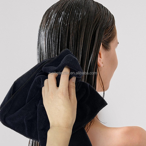 Gym Beauty Hair Spa cura dei capelli a casa 400gsm in microfibra spesse bianco grigio asciugamani neri per l'asciugatura - Product Image 5