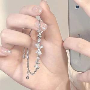 Bracelet exquis et mignon en alliage plaqué argent avec nœud en cristal, chaîne minimaliste coréenne en zircon, bijou pour femme, <span class=keywords><strong>cadeau</strong></span> - Product Image 4