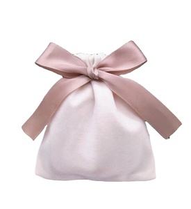 Sac à cordon en satin de soie luxueux avec logo personnalisé pour bijoux, perruques, vêtements, chaussures, emballage - Product Image 5