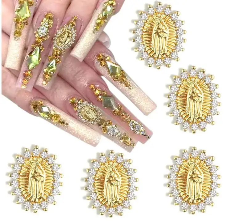 Bijoux en alliage de métal avec cristaux de zircon de luxe pailleté Accessoires de manucure Décoration 3D Diamant Vierge Marie Charmes pour ongles