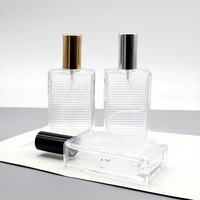 Flacon de parfum carré en verre ALKA de haute qualité 100 ml, motif quadrillé sérigraphié, diffuseur à bâtonnets, vide, prêt à l'emploi, différentes couleurs, vaporisateur