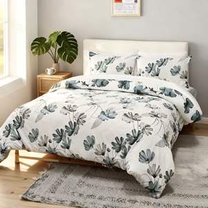 Factory Custom Soft and Breathable <b>Polyester</b> <b>Fiber</b> Home Three-piece Bed Set with Elegant Lotus Flower Pattern for Modern Bedroom - Product Image 6