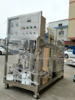 Grande machine de fabrication de parfum en acier inoxydable avec agitateur, moteur de broyage, refroidisseur et filtre
