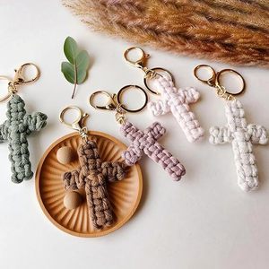 <span class=keywords><strong>Porte</strong></span>-clés en <span class=keywords><strong>macramé</strong></span> en forme de croix, <span class=keywords><strong>porte</strong></span>-clés Jésus, accessoires de voiture chrétiens, <span class=keywords><strong>porte</strong></span>-clés en forme de croix fait main, décoration bohème pour femmes et hommes, cadeaux - Product Image 3