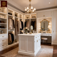 Armoire îlot moderne et simple de style américain en bois blanc avec table et éclairage, meuble de chambre personnalisé