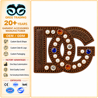 Écussons en cuir PU 3D personnalisés pour vêtements, jeans, chapeaux, logo en relief, étiquettes à coudre, accessoires vestimentaires personnalisés