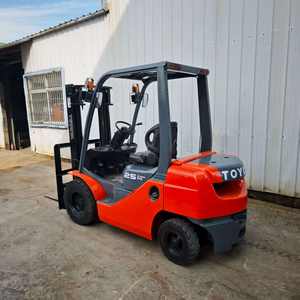 Montacargas Usados Originales Baratos para <span class=keywords><strong>Toyota</strong></span> <span class=keywords><strong>2.5T</strong></span> Diésel, Entrega Rápida, para Maquinaria de Terreno, Montacargas Internos - Product Image 1