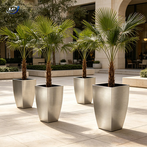 Macetas Cuadradas Modernas de Acero Inoxidable, Diseño Minimalista para Exteriores, Decoración con Plantas Verdes para Centros Comerciales - Product Image 3