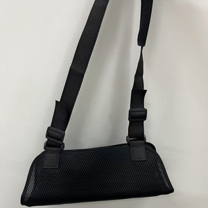 อุปกรณ์พยุงแขนแบบตาข่าย ขนาดเดียว สีดำ ไนลอน อุปกรณ์พยุงข้อต่อ - Product Image 1