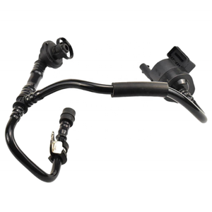 Tuyau de ventilation du moteur 06J133781CE / AN / <span class=keywords><strong>BC</strong></span> / AL / <span class=keywords><strong>CA</strong></span> pour Audi Q3 TT VW Tiguan Sharan Scirocco Passat Mogotan Golf 2003-2016 - Product Image 3