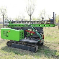 Machine de piquage solaire robuste avec une capacité de 600 kg et une construction renforcée pour une utilisation exigeante en piquage de poteaux solaires