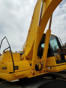 Excavatrice Komatsu PC220-8 de 22 tonnes d'occasion, haute qualité, faible nombre d'heures, fiable pour la construction et l'aménagement paysager, équipement Komatsu d'occasion - Product Image 2