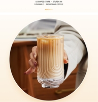 Gelas Tumbler Kaca Model D&Z DZ00290 Bentuk U Motif Bunga Timbul Pola Garis-Garis Dapat Ditumpuk Portabel untuk Kopi Bisnis Grosir