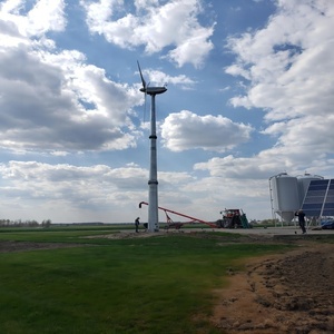เครื่องกำเนิดไฟฟ้าพลังงานลม HENRYD Yaw 50kw ระบบเชื่อมต่อกับกริดเชิงพาณิชย์ 380v เส้นผ่านศูนย์กลางใบพัด 16 เมตร ความเร็วเริ่มต้น 3 เมตร/วินาที เครื่องกำเนิดไฟฟ้าพลังงานลม 50kw - Product Image 3