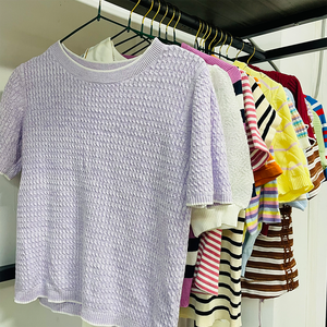 <span class=keywords><strong>Pull</strong></span> en coton tricoté d'été pour femme de haute qualité d'occasion à manches courtes Prix bas État propre pour femme - Product Image 3