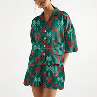 Ensemble de pyjama pour femme avec imprimé de bottes de cowboy de Noël western, short rose avec bordure en dentelle, vêtements de nuit