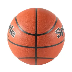 Basket-ball laminé avec logo personnalisé et PVC PU Taille officielle 7