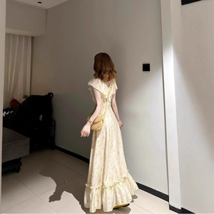 Robe longue à imprimé floral jaune, col en V, taille empire à volants, style estival, robe de soirée élégante et ajustée pour femmes - Product Image 3