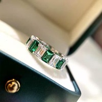 Conception personnalisée bijoux vert fausse fête 925 argent diamant cz bague