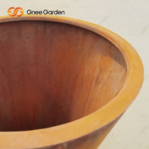 Jardinera Cuadrada de Acero Corten Oxidado, Maceta Metálica para Jardín Exterior, Uso Comercial, Alta Calidad, Autorriego, Ecológica - Product Image 3
