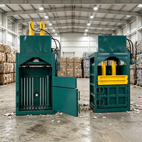 Presse à balles hydraulique verticale pour le compactage des bouteilles en plastique, du papier usagé, des cartons, des canettes en aluminium, des déchets