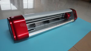 Guangzhou Usine Prix Bureau Mini C24 avec Laser De Coupeur De Vinyle De Traceur De Coupe <span class=keywords><strong>pas</strong></span> <span class=keywords><strong>cher</strong></span> pour Bois PVC EVA Autocollant De Voiture En Vinyle - Product Image 4