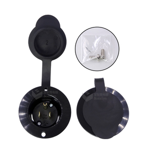 Prise d'Alimentation RV 15 Ampères à Bride 125V, NEMA 5-15 avec Couvercles Avant et Arrière Étanches - Product Image 4