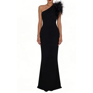 Robe longue asymétrique noire pour femme – Robe de soirée tendance - Product Image 3