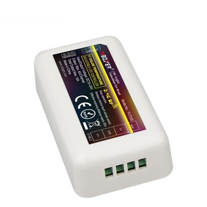 Contrôleur LED CCT sans fil RF 2,4 GHz 4 zones W+WW couleur unique <span class=keywords><strong>Milight</strong></span> Mibox FUT035 - Product Image 5