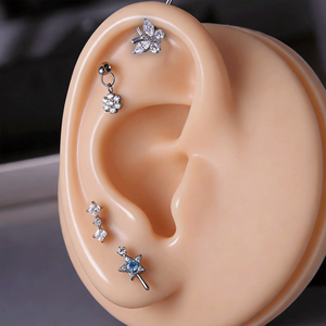 Pendientes Colgantes de Zirconia Personalizados, Hipoalergénicos, de <span class=keywords><strong>Titanio</strong></span>, para Cartílago, Labret, Tragus, Joyería para <span class=keywords><strong>Piercing</strong></span>, Oro de 24K, para Boda - Product Image 2