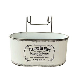 Pots à fleurs en fer forgé de style <span class=keywords><strong>japonais</strong></span> et coréen, pots à fleurs de style français, seaux à fleurs ovales rétro à fixer au mur pour la décoration du <span class=keywords><strong>jardin</strong></span> - Product Image 4